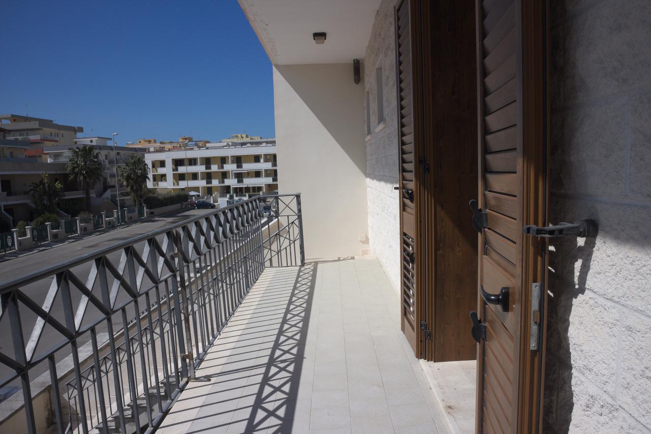 Rooms & Apartments Lido Degli Dei Gallipoli Exterior foto